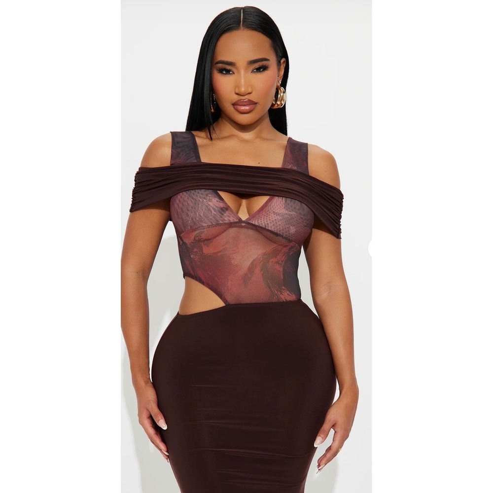 Fashion nova Kiara Off Shoulder Midi‎ Dress - Brown/combo